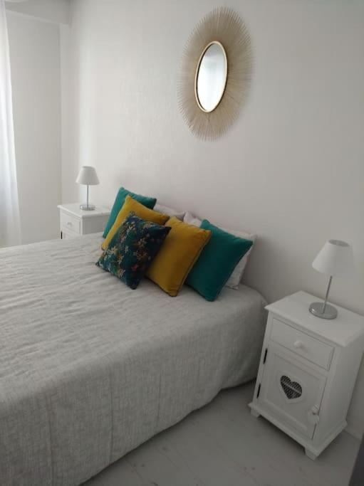 Appartement 2 Pieces Avec Une Grande Terrasse, 3 Etoiles, Wifi, Box Pour Vehicule Et Velos Les Sables-dʼOlonne Exteriör bild