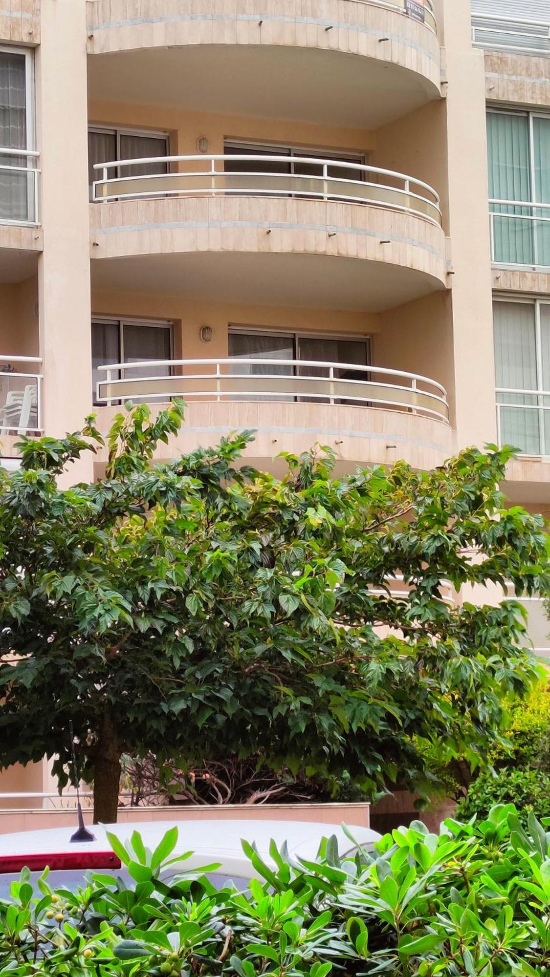 Appartement 2 Pieces Avec Une Grande Terrasse, 3 Etoiles, Wifi, Box Pour Vehicule Et Velos Les Sables-dʼOlonne Exteriör bild